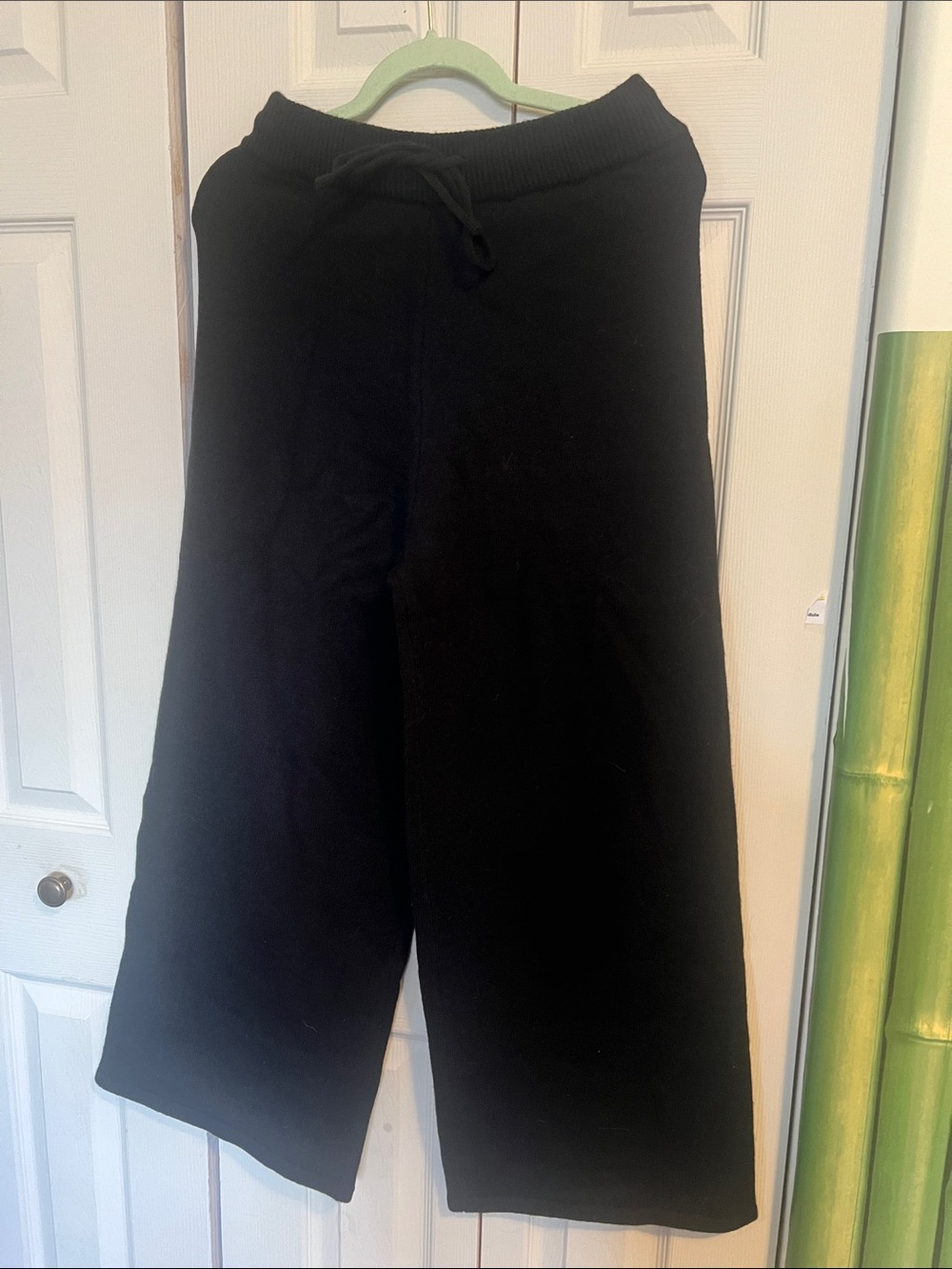 Women's Black Wide-Leg Drawstring Sweatpants